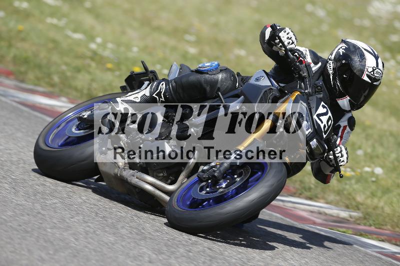 Archiv-2025/05 14.04.2025 Plüss Moto Sport ADR/Freies Fahren/29